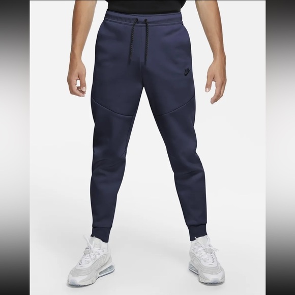nike joggers mens navy